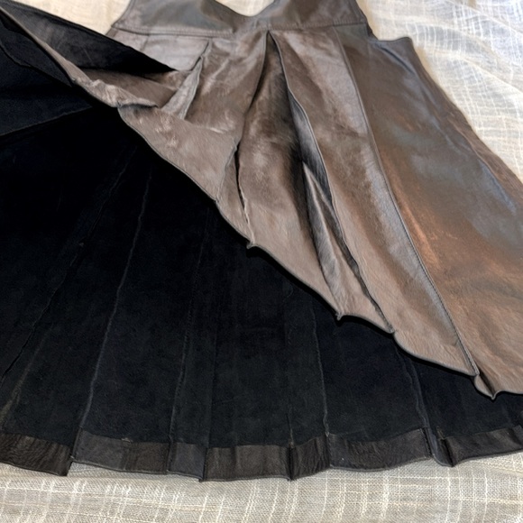 Pleated Genuine Leather Mini Dress, British GameBirds, Medium, EUC, Black - Picture 6 of 14